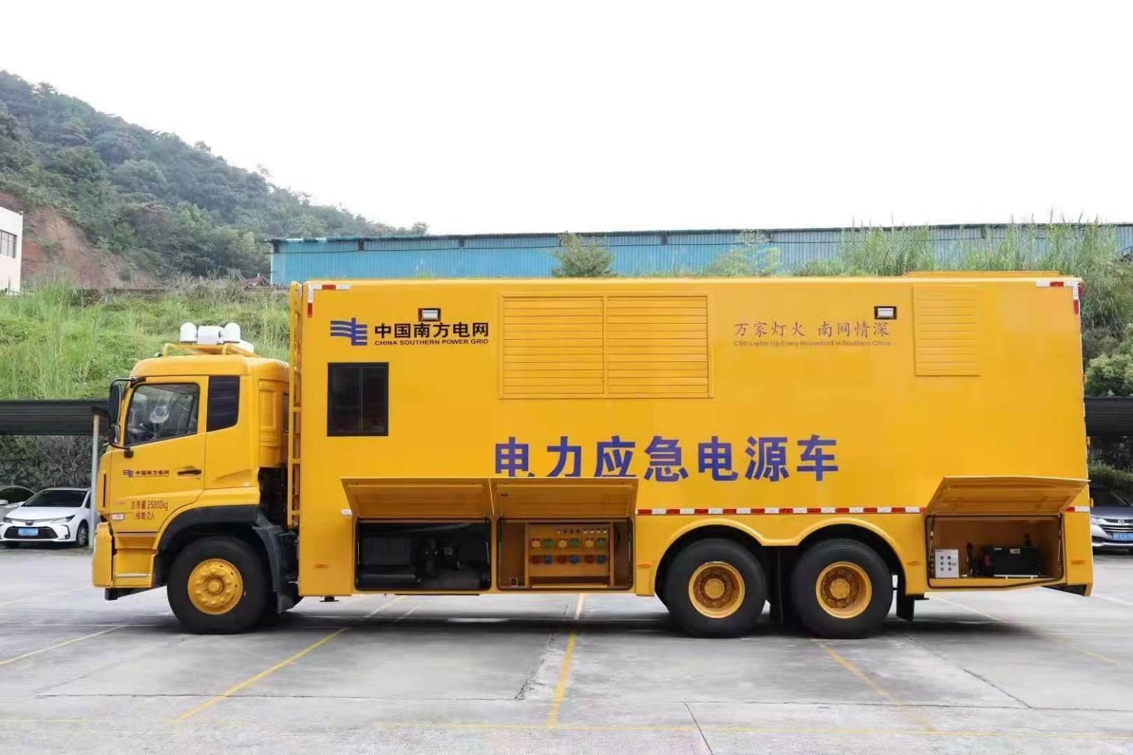 东川安康大型柴油发电机发电车UPS电源出租租赁